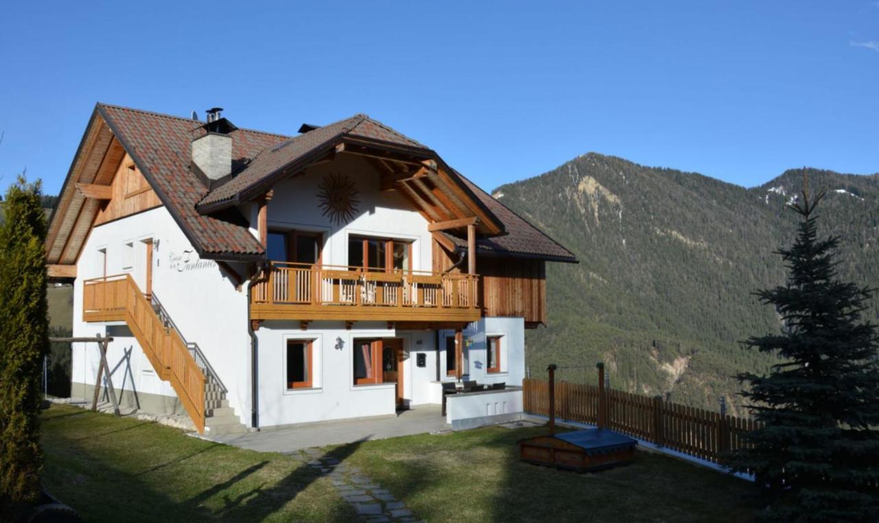 Ciasa Funtanies Sas Dla Crusc Daire San Martino in Badia Dış mekan fotoğraf